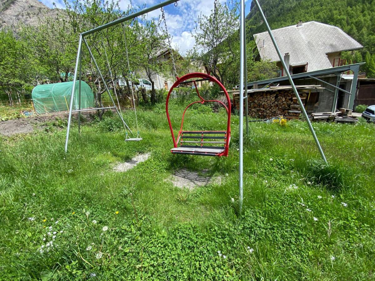 Le Refuge Veritable Cocon Avec Cheminee Les Orres Kültér fotó