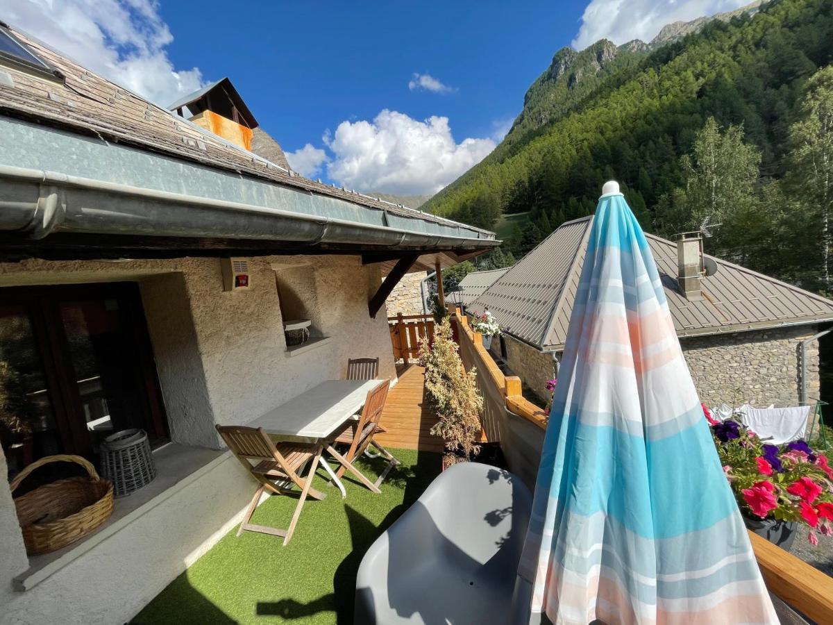 Le Refuge Veritable Cocon Avec Cheminee Les Orres Kültér fotó