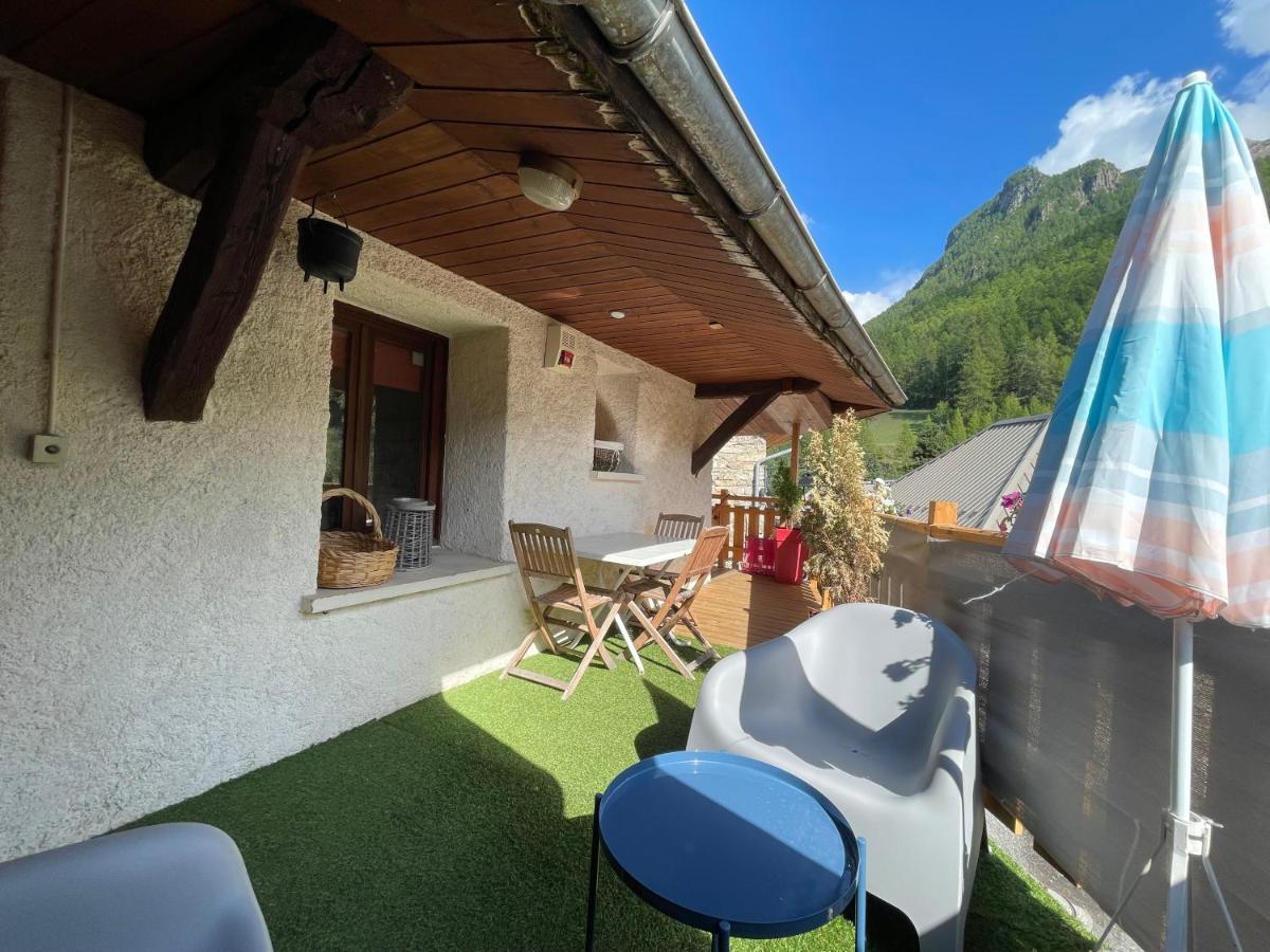Le Refuge Veritable Cocon Avec Cheminee Les Orres Kültér fotó